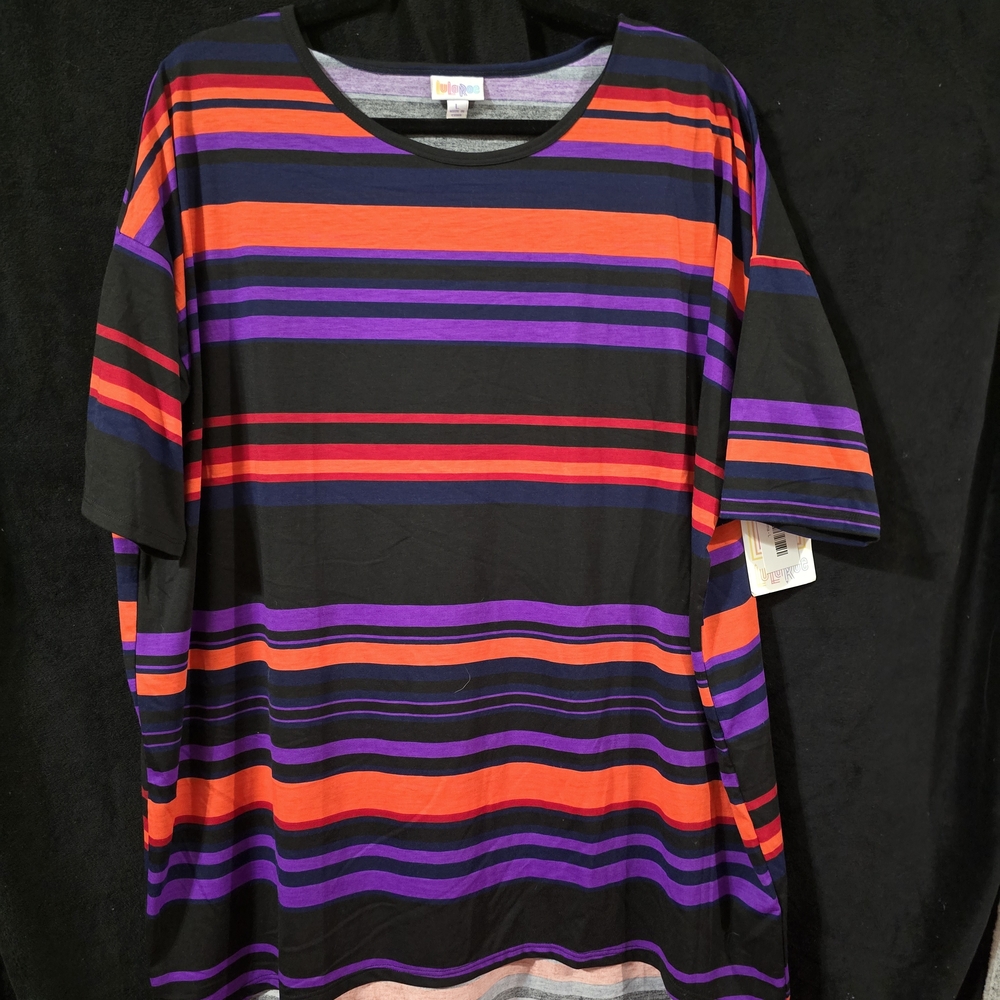 LuLaRoe Irma Tunic